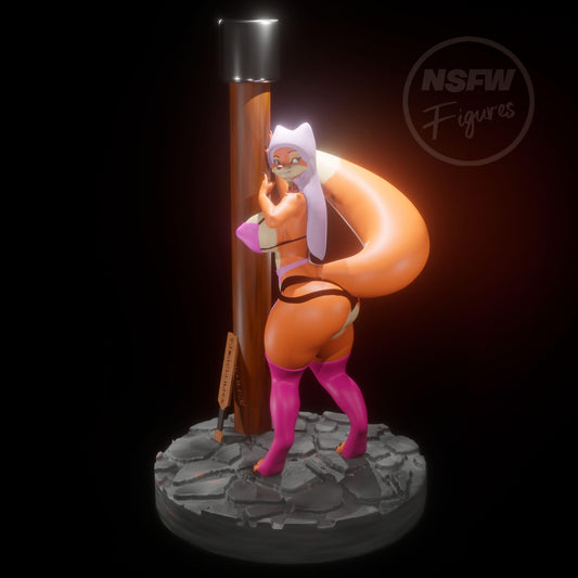 Maid fox spank diorama - NSFW FIGURES