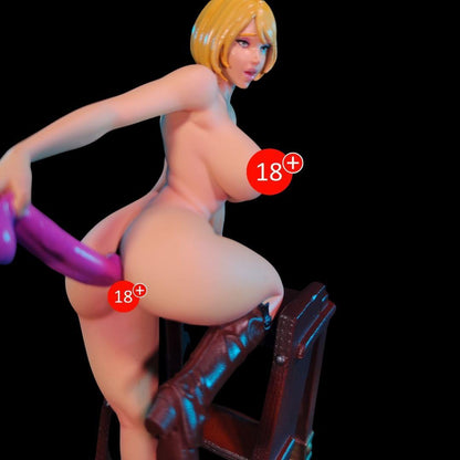 Blonde lady - NSFW FIGURES