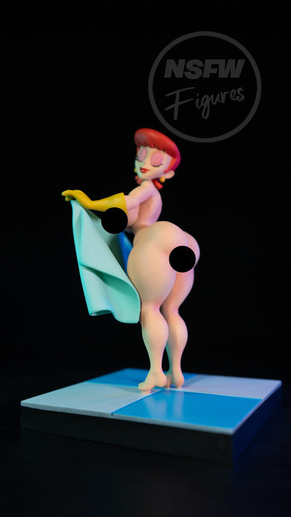 MilfsToons Shower Time collection Pre-order - NSFW FIGURES