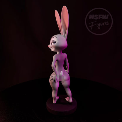 Cute cop Bunny - Standing pose - NSFW FIGURES